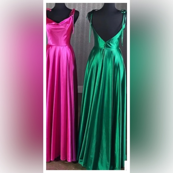 Lia Mia - 23-127 - 10 - Fuchsia - Picture 2 of 2